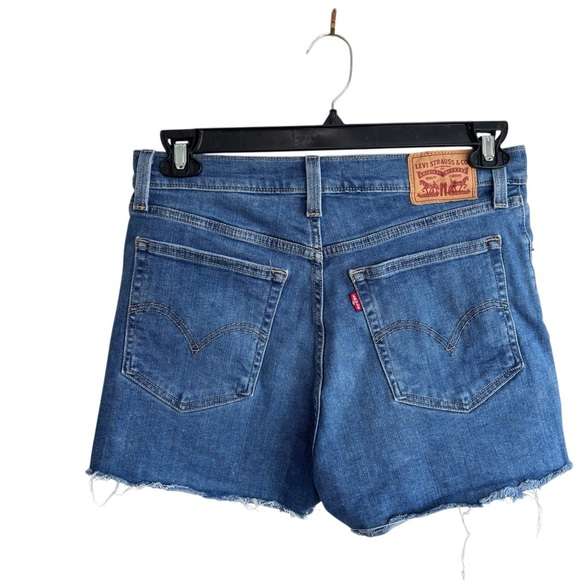 Levi's High Rise Jean Shorts Size 31 Stretch Denim Distressed Bootie
Beachy - Picture 3 of 12